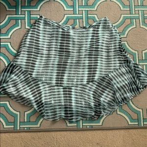 Worthington flouncy skirt Sz 12
